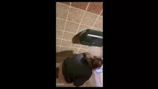 toilet_indoor_0442