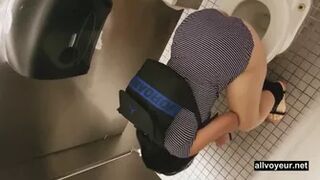 Gas_Station_Toilet