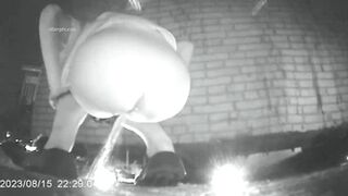 Domestic outdoor urination masterpiece, emergency urination, clear dialogue 17V
