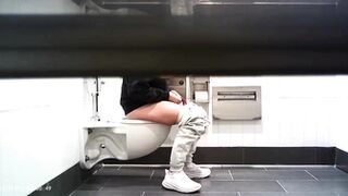 Hot Girls In Student Toilet 1