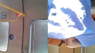 Upskirt in bis