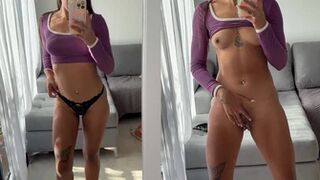 Brunette-dulce - I love peeing standing up
