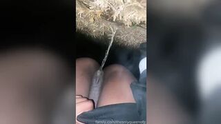 nymphocunt - The steam ? #ebony #ebonypee #ebonypussy...