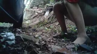 Maedels Muessen Auf Dem Oktoberfest Pissen