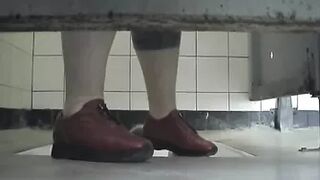 246