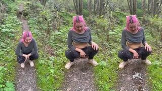 FitChickRae - Quick stop to relieve myself on the trail....