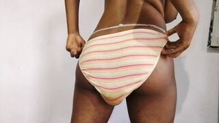 PrettyEbonies - Bulge in my panty again pretty