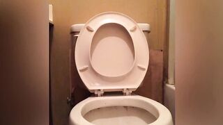 GoddessKinkyCaramel - Booty Shaking Pooping