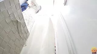 DLEE-657 01 Public toilet panty shift failure!? Various girls run to the toilet and peeing standing up