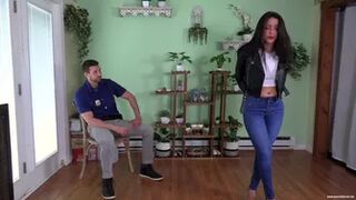 Jasmine - Arrested at the Mall