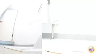 DLSL-481 03 Peeing desperation during interview and pleasant relief on the toilet. VOL. 3