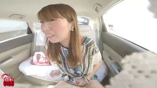 DLFF-081 05 Villain taxi driver offering mixed diuretic drink to women Moving car peeing and wetting voyeur