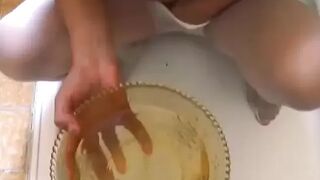 Pantyhose scat