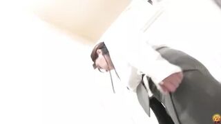 DLEE-529 03 Female teachers rush to the toilet to rip their pantyhose open and urinate