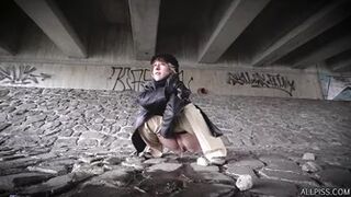 Scene 32