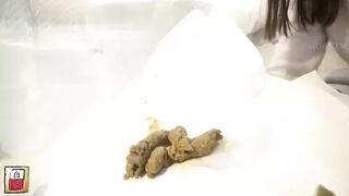 DLJG-502 06 Closely captured several days of poops. Filmed by Kasumi herself