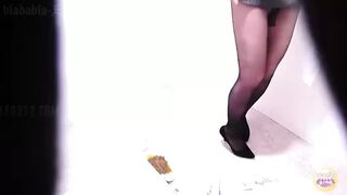DLSL-165 02 Pleasant, feminine enema and defecation on toilet