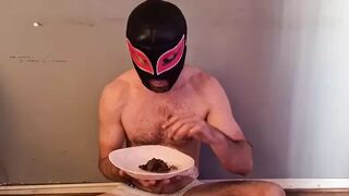 Xiomara Fox - Toilet Slave Training 3 - He Eats It All