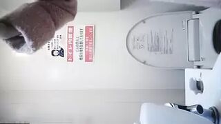 15378209 Uncensored latest work [23 people] Beauty convenience store toilet Part.03