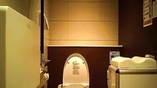 15334739 None) Excretion in a high-quality Western-style toilet Miraculous toilet voyeur