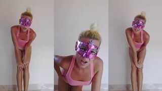 MissAnja - Desperation, Shitting, Peeing with Smearing JOI