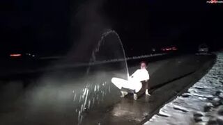 HardcorePiss um Mitternacht Tatort A7 mit HornyRoxy