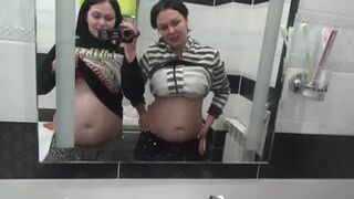 Fetishfun - Mommys peeing a lot together