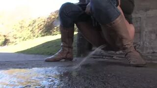 Scene 2444 (Vickie Powell)