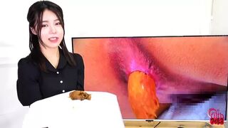 DLFF-642 06 Food and poop review on screen with embarrassed girls