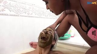 Bath of shit - Isa Blue, Saori Kido (Bath of scat)