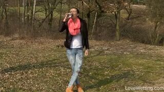 Vanessa - 'Hold it' challenge