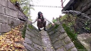 Annie - Slippery Pee