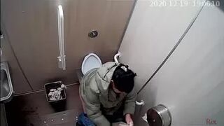 NewStreetToilet-328
