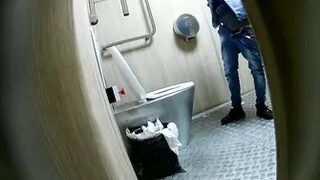 Publictoiletsl74 vol 783
