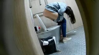 Publictoiletsl74 vol 776