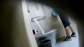 Publictoiletsl74 vol 765