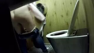 newstreettoilet-230