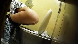 Publictoiletsl74 vol 636