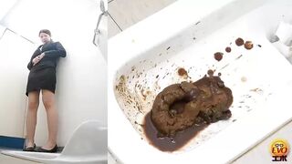 DLEE-761 05 Self-enema endurance: women reaching the limit and throwing diarrhea feces into the toilet bowl