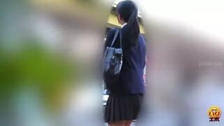 DLEE-755 02 Public toilet pooping: uniformed girls edition