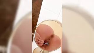VibeWithMolly - Shave, poop, pee on self