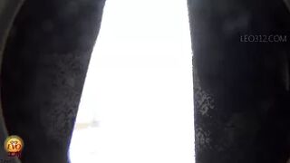 DLEE-334 03 Japanese style toilet voyeur: female urine laser beams striking inside of the toilet tank! VOL 4