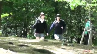 HDTSHO-01 01 Peeing companions. Schoolgirls girlfriends urinating together outdoors. (60 FPS)