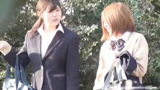 DLSL-035 01 School girls fooling around and peeing together. (Uncensored)