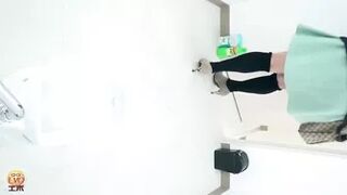 DLEE-090 02 Ureter gazer! Peeping on female piss arch