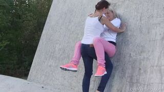 Caroline Ardulino - Carrying a friend