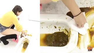 DLEE-556 04 Hidden camera: Japanese gals straddling a japanese style toilet and having diarrhea