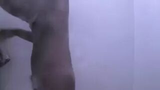 Public Shower Peeing b