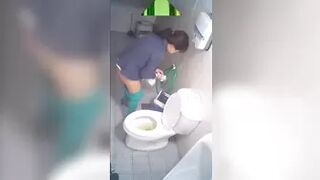 Chinese Public Restroom 02