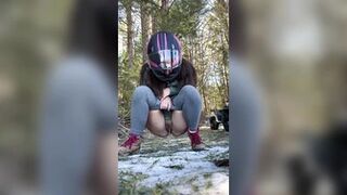 toes_onyou - Pissing Compilation 03